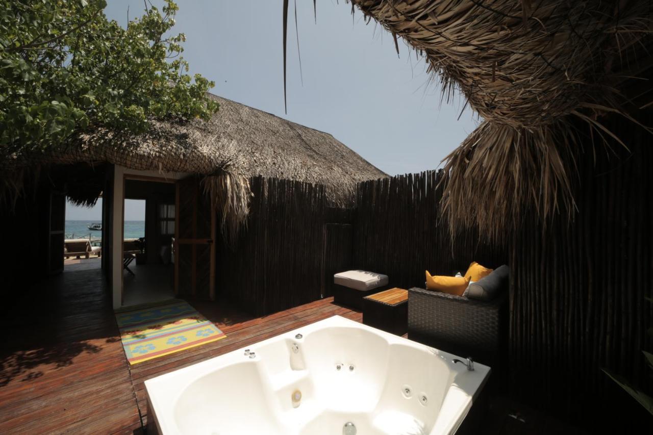 Hotel Sunsets Del Rosario Isla Grande  Zewnętrze zdjęcie